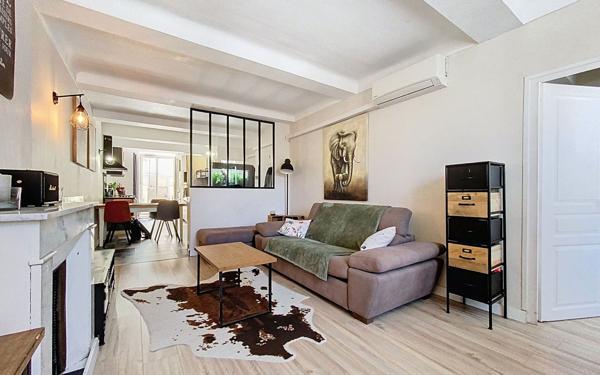 Appartement à vendre    3 pièces • 60 m2 Roquebrune-sur-Argens