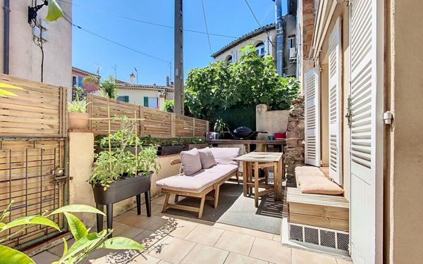 Appartement à vendre    3 pièces • 60 m2 Roquebrune-sur-Argens