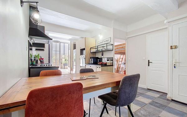 Appartement à vendre    3 pièces • 60 m2 Roquebrune-sur-Argens