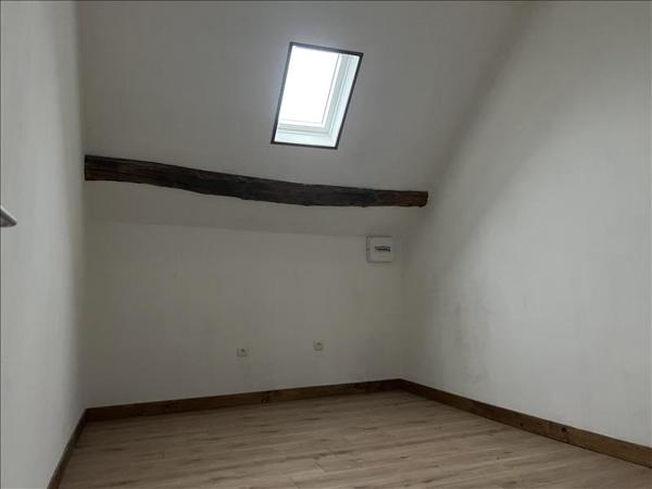 Immeuble à vendre |  Saint-Amand-Montrond |  126 m²