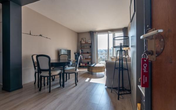 Appartement à vendre    3 pièces • 63,11 m2 Joinville-le-Pont