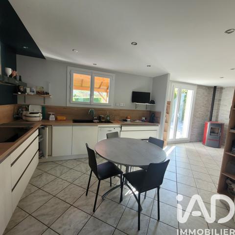 Maison à vendre 6 pièces 184 m² Vindry-sur-Turdine