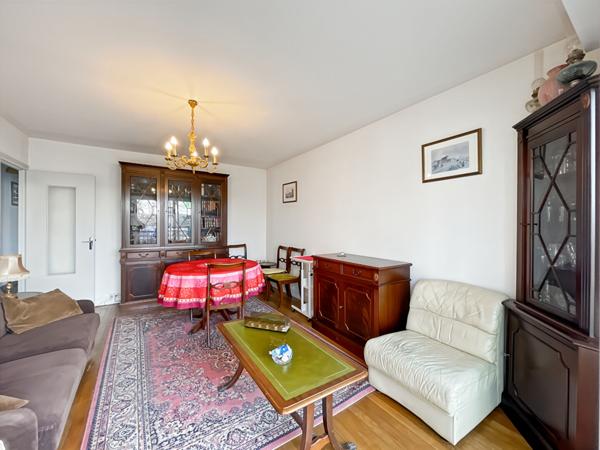 T3 en centre-ville avec cave et garage !