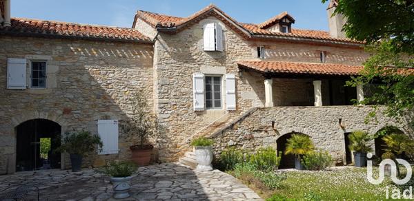 Maison à vendre 9 pièces 300 m² Arcambal