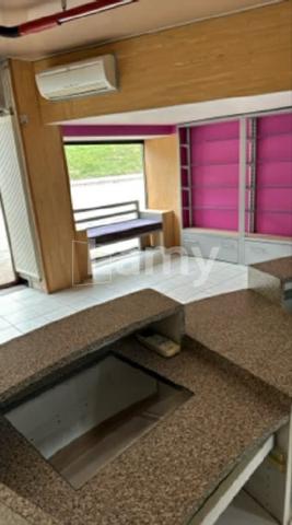 Local commercial ou professionnel