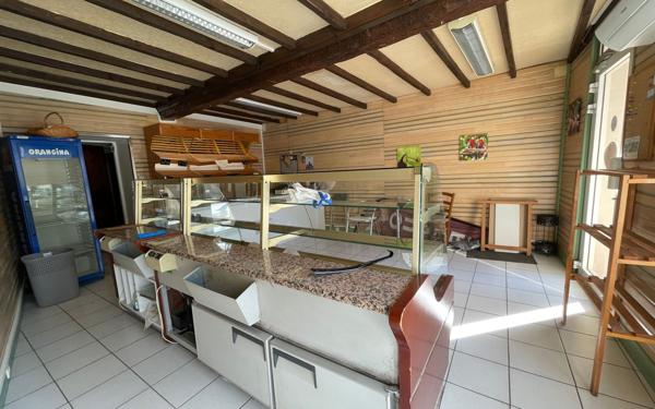 Maison à vendre    4 pièces •  Villemoustaussou