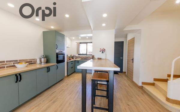 Maison à vendre    4 pièces •  Saint-Estève