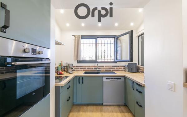 Maison à vendre    4 pièces •  Saint-Estève