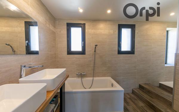 Maison à vendre    4 pièces •  Saint-Estève