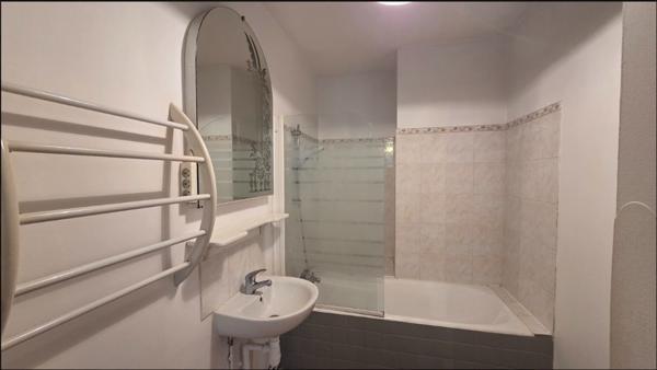 Appartement 150 000 € L'Isle-Adam 1 pièce 33 m² DPE F