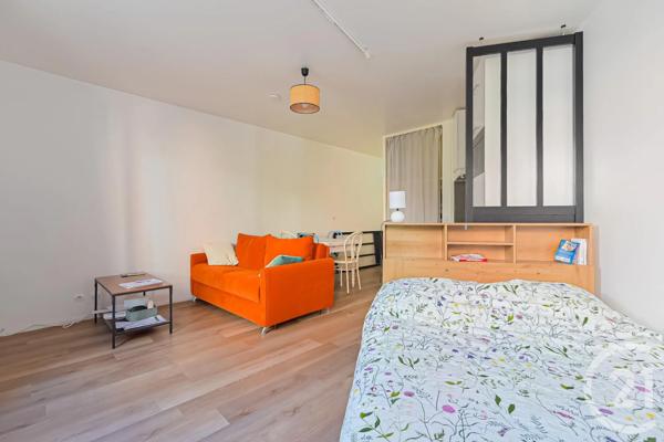 Appartement F2 à vendre  2 pièces - 33,59 m 2   PARIS  - 75020