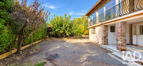 Maison à vendre 5 pièces 134 m² Saint-Raphaël
