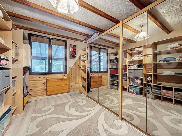 Coubron – Maison 148m2 habitable (180m2 au sol) – 5 Chambres – Véranda – Garage 