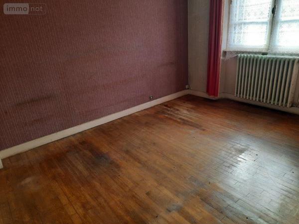 Maison à vendre à Ferrières-Saint-Mary dans le Cantal (15170), ref : 044/1066