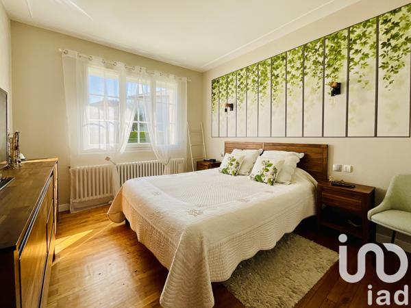 Maison à vendre 4 pièces 122 m² Le Palais-sur-Vienne