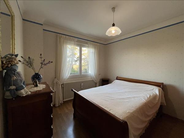 Maison à vendre |  Chassenon |  5 pièces | 101,6 m²