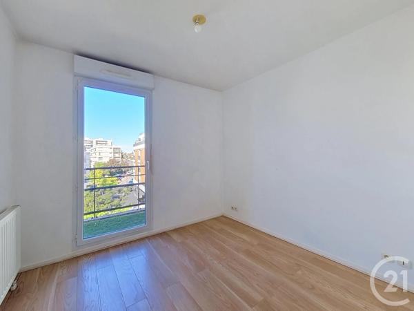 Appartement F3 à vendre  3 pièces - 60,25 m 2   FRESNES  - 94