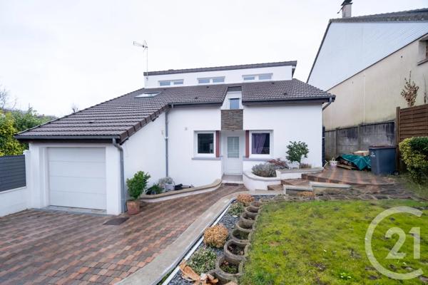 Maison à vendre  6 pièces - 130 m 2   MONTGERON  - 91