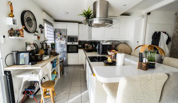 Appartement Neuilly Sur Marne 4 pièce(s) 93.09 m2