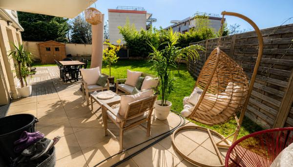 Appartement Neuilly Sur Marne 4 pièce(s) 93.09 m2