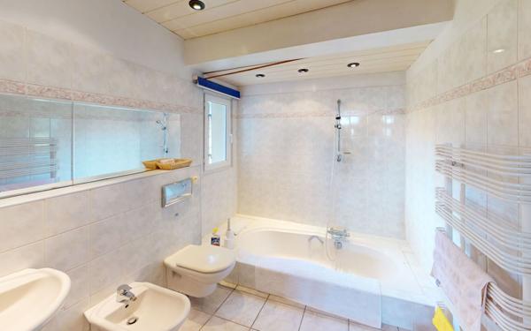 Maison à vendre    5 pièces • 122 m2 Montigny