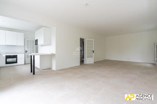 Maison 6 pièce(s) - 4 chambres - Beau jardin sans vis à vis 1 190 000 € - Référence  4657