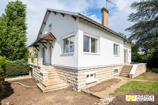 Maison 6 pièce(s) - 4 chambres - Beau jardin sans vis à vis 1 190 000 € - Référence  4657