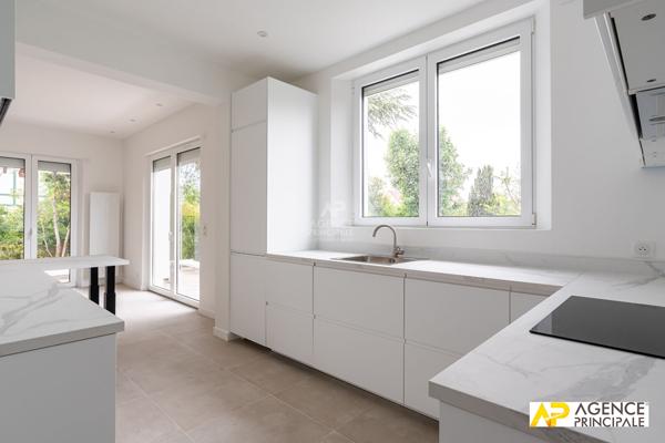 Maison 6 pièce(s) - 4 chambres - Beau jardin sans vis à vis 1 190 000 € - Référence  4657