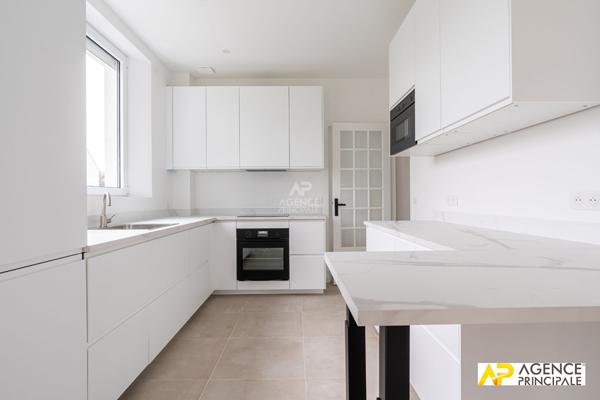 Maison 6 pièce(s) - 4 chambres - Beau jardin sans vis à vis 1 190 000 € - Référence  4657