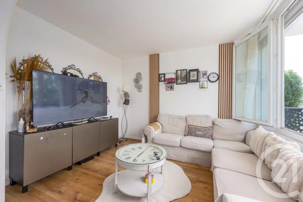Appartement F4 à vendre  4 pièces - 79,15 m 2   CROSNE  - 91