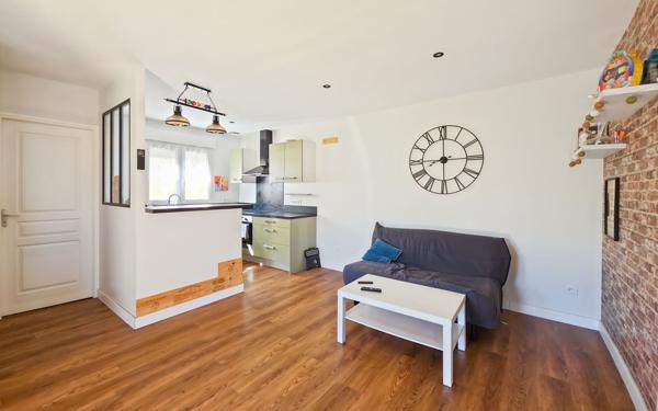 Appartement à vendre    2 pièces • 37,83 m2 Fonbeauzard