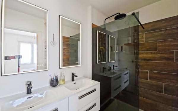 Appartement à vendre    2 pièces • 37,83 m2 Fonbeauzard