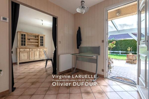 Maison plain-pied 3 chambres véranda abri de jardin et garage