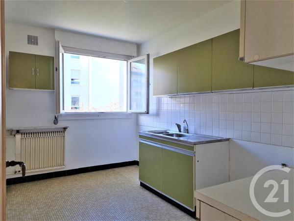 Appartement F4 à vendre  4 pièces - 76 m 2   ROUEN  - 76