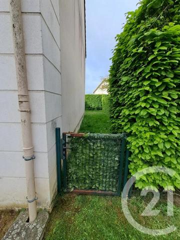 Maison à vendre  4 pièces - 83,67 m 2   ALENCON  - 61