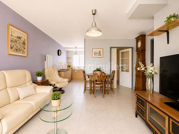 Vente
                Maison62,2 m² - 3 Pièces -
                    HONFLEUR (14600)