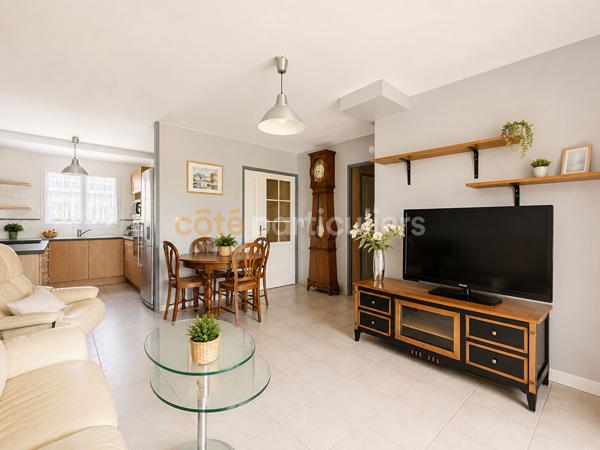Vente
                Maison62,2 m² - 3 Pièces -
                    HONFLEUR (14600)