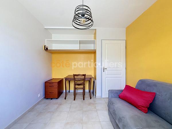 Vente
                Maison62,2 m² - 3 Pièces -
                    HONFLEUR (14600)