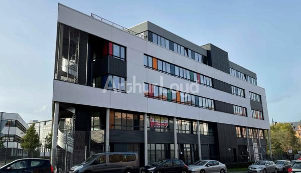 Bureaux à louer ou à vendre à Roubaix quartier d'affaires recherché