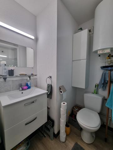 Saint-Pierre-la-mer (11560) Appartement T2 de 23 m2 avec parking 11560 Saint Pierre La Mer