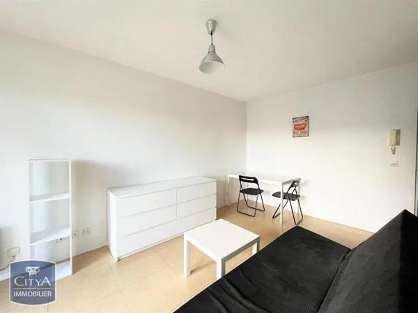 Appartement à louer 1 pièce 21.9m²