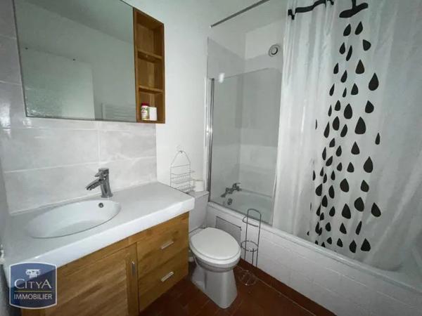 Appartement à louer 1 pièce 21.9m²