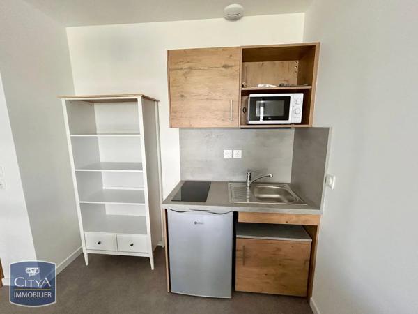 Appartement à louer 2 pièces 38.82m² Joué-lès-Tours (37300)