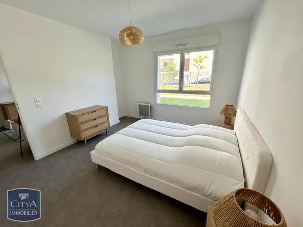 Appartement à louer 2 pièces 38.82m² Joué-lès-Tours (37300)