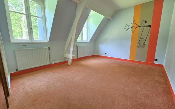 Maison à vendre    9 pièces •  Soisy-sur-Seine
