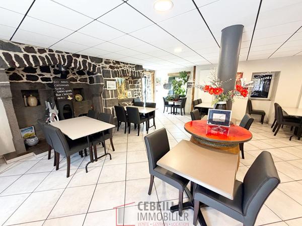 Immeuble 6 pièces de 260 m2