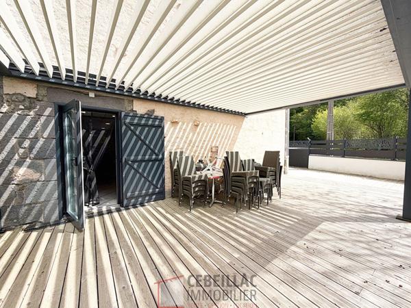 Immeuble 6 pièces de 260 m2