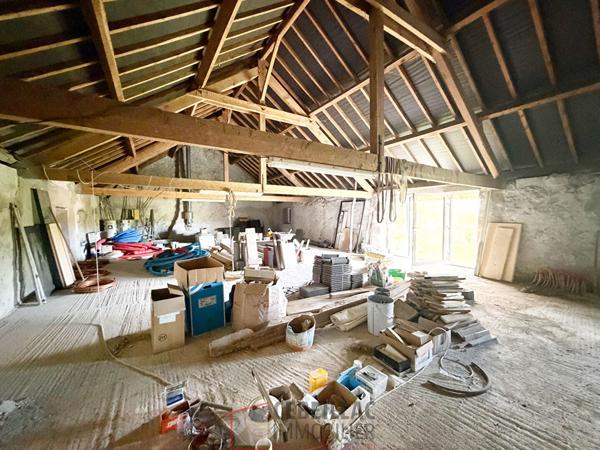 Immeuble 6 pièces de 260 m2