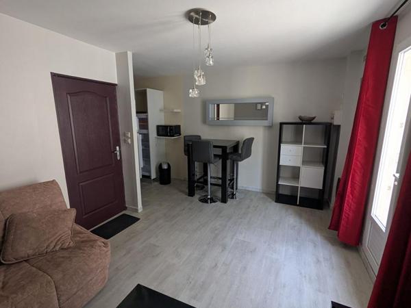 BEZIERS - Immeuble de 2 appartements et garage