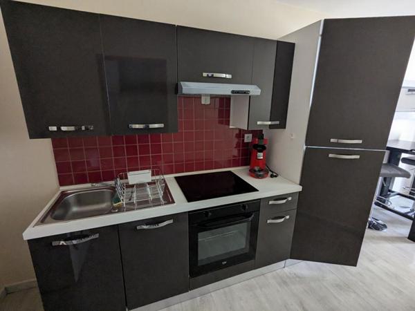 BEZIERS - Immeuble de 2 appartements et garage